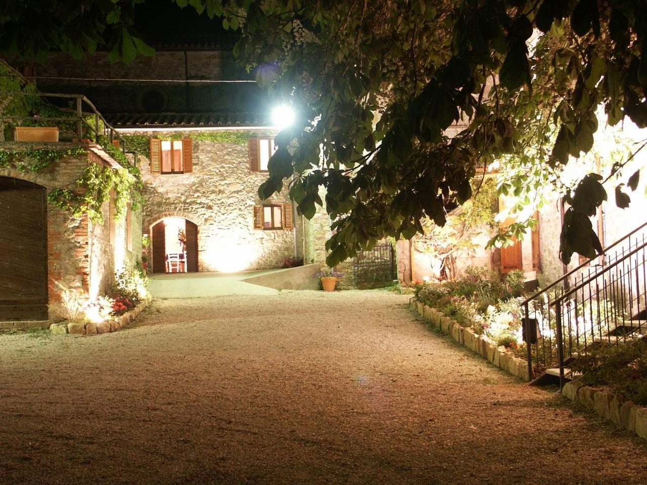 Agriturismo San Lorenzo Della Rabatta Cenerente Exterior photo